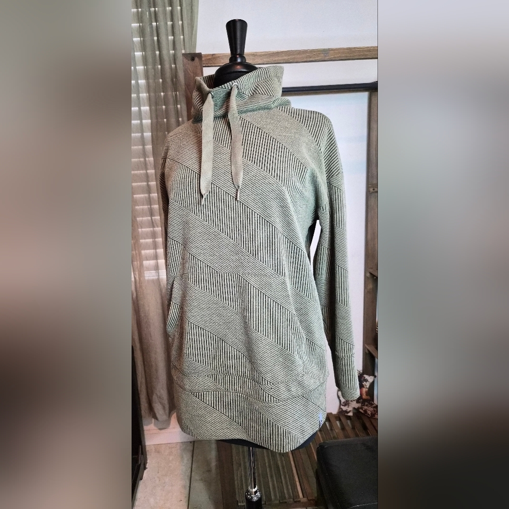 Free Country Sage Green Striped Hood Neck #0119